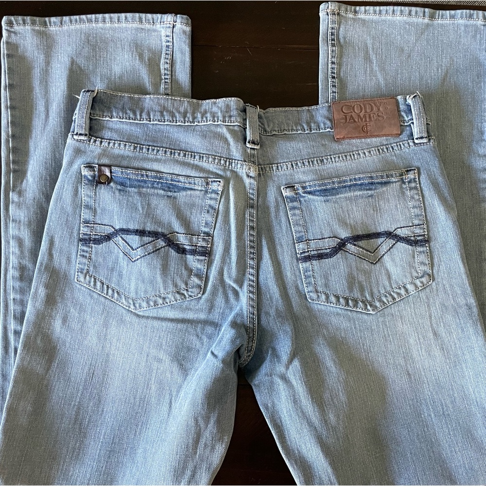 Cody James Bootcut light wash Jean